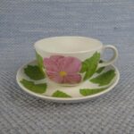 Arabia Anna teekuppi.