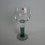Iittala Mondo viinilasi 28 cl harmaa Kerttu Nurminen.
