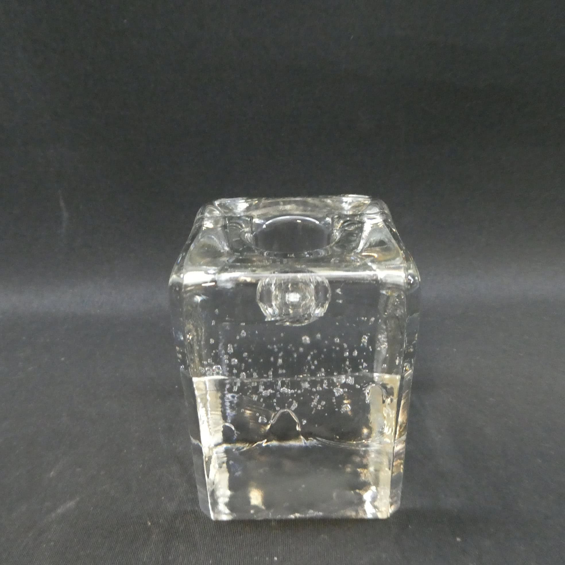 Iittala Arkipelago 2647 kynttilänjalka neliö 85 mm Timo Sarpaneva.