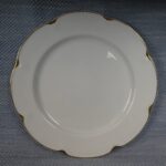 Arabia "Kulta-Pekka" tarjoiluvati 33 cm FQ-malli.