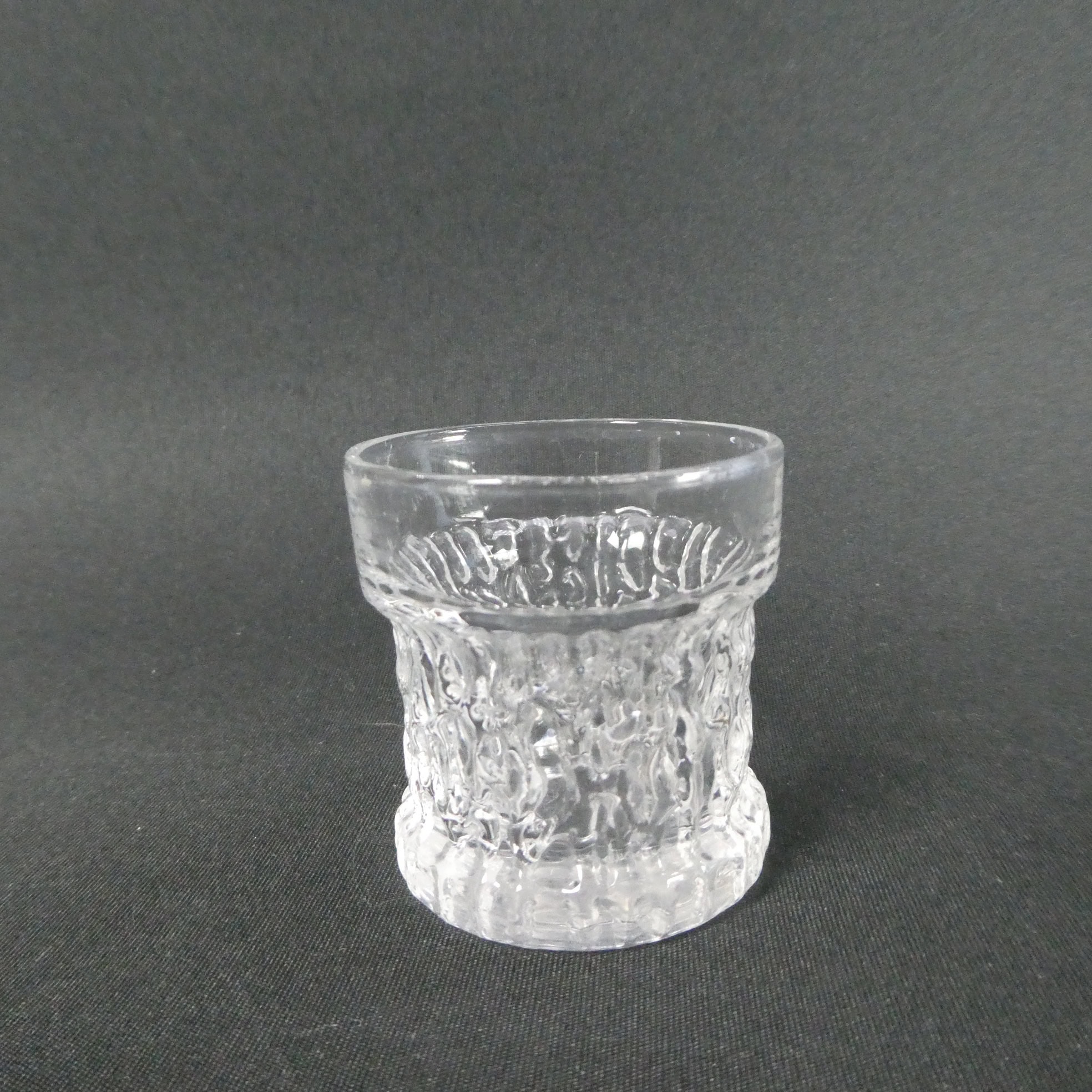 Iittala Kaarna snapsilasi 5 cl Timo Sarpaneva.
