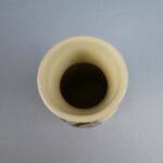 Arabia Kukka maljakko 18,5 cm siniset kukat .
