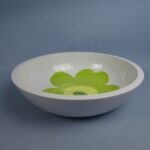 Marimekko Unikko salaattikulho vaaleanvihreä.