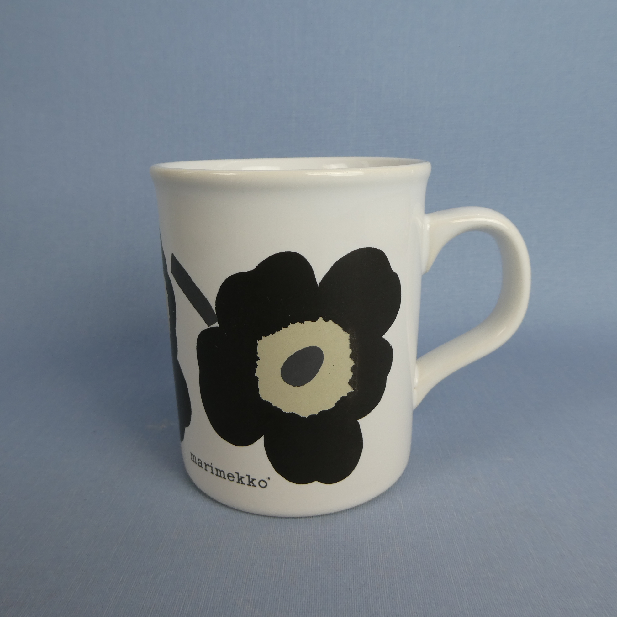 Marimekko Unikko muki musta 90-luku.