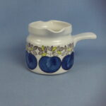 Rörstrand Viktoria kastikekaadin.