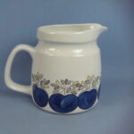 Rörstrand Viktoria kaadin.