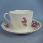 Arabia Teekuppi kukkia Z-malli 20-luku.