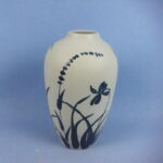 Arabia Maljakko vihreä koriste käsinmaalattu.