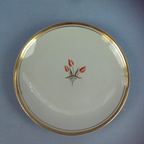 Arabia lautanen punaisia Tulppaaneja halkaisija 15 cm.