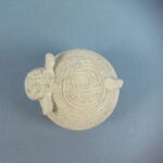 Marjaana Maula Valkoinen keramiikkalammas.