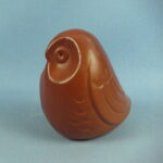 Punainen paja Pöllöpilli ruskea.