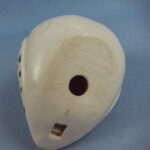 Punainen paja Pöllöpilli valkoinen.