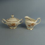 Myrna sokeriiko ja kermakko.