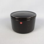 Iittala Teema kannellinen purkki musta.