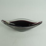 Kumela Taidelasimalja lila Armando Jacobino.