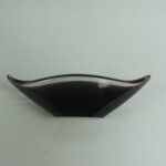 Kumela Taidelasimalja lila Armando Jacobino.