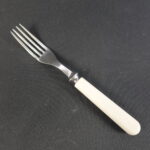 Hackman Sorsakoski Haarukka bakeliittivarsi.