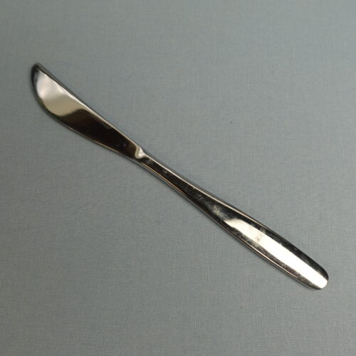 Hackman Savonia ruokaveitsi.