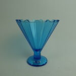 Nuutajärven lasi Tuttifrutti jäätelömalja vaaleansininen.