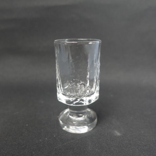 Iittala Katinka snapsilasi jalallinen.