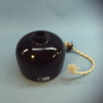 Nuutajärven lasi Alibaba öljylamppu musta.