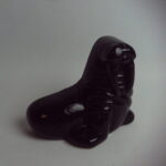 Humppilan lasi Oskar mursu musta.