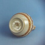 Arabia ARA kaadin 14 cm siniset kukat.