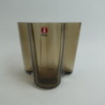 Iittala Aalto maljakko 95 mm hiekka.