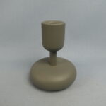 Iittala Nappula kynttilänjalka 107 mm harmaa.