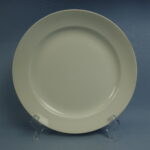 Arabia Lautanen valkoinen R-malli.