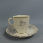 Arabia Kahvikuppi lilat omenankukat XA-malli.