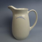 Arabia Yläneen kauppaosuuskunta r.l. kaadin A-malli.