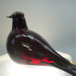 Nuutajärven lasi Rubiinilintu Oiva Toikka.