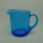 Nuutajärven lasi Lasikaadin 75 cl turkoosi.