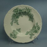 Arabia Beatriz lautanen syvä vihreä.