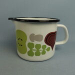 Hackman Kesä emalikaadin.