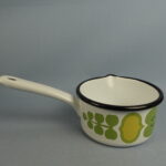 Hackman Kesä emalikasari.