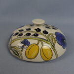 Arabia Paratiisi liemimaljan kansi värillinen.