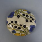 Arabia Paratiisi liemimaljan kansi värillinen.