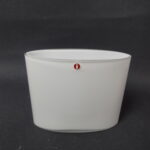 Iittala Ovalis maljakko 100 mm opaali.