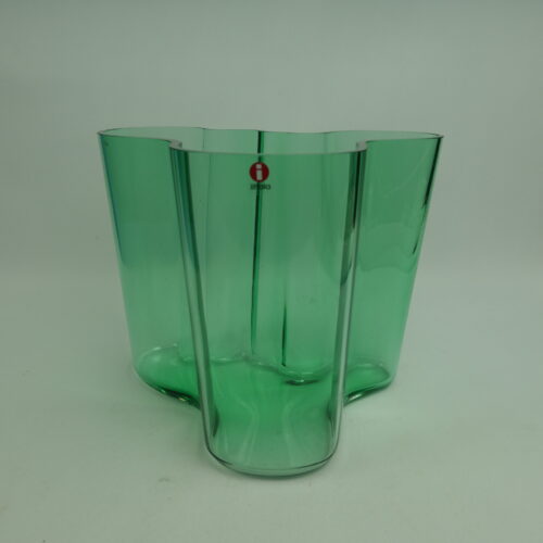 Iittala Aalto maljakko 160 mm koivunvihreä.