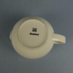 Arabia Domino kaadin valkoinen.