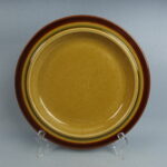 Arabia Otso lautanen 25,5 cm ilman keskikoristetta.