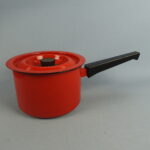 Finel Emalikasari 1,2 ltr punainen.