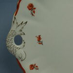 Arabia Tarjoiluvati punaoranssit kukat DK-malli.