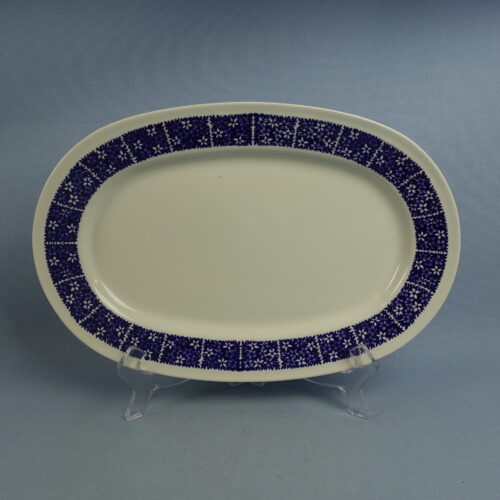 Arabia Pitsi tarjoiluvati sininen.